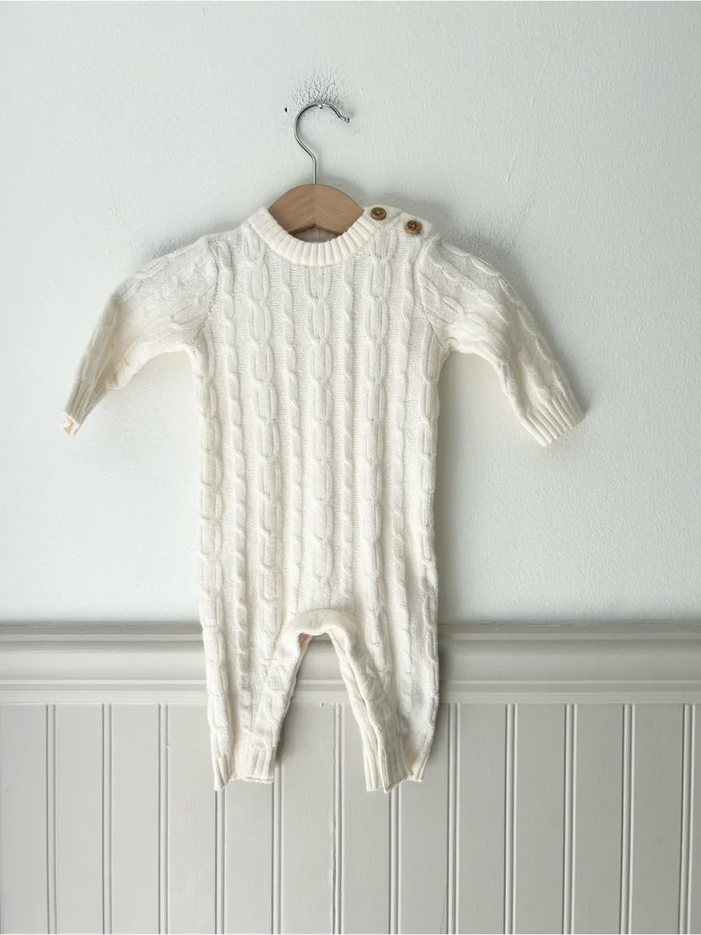 Old Navy 0-3M Cream Cable Knit Baby One Piece Button Shoulder